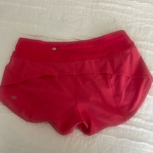 Size 4 lulu speed up shorts